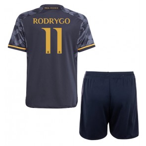 Real Madrid Rodrygo Goes #11 Udebanesæt Børn 2023-24 Kort ærmer (+ korte bukser)